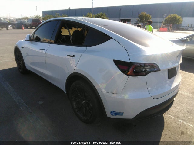 Tesla Model Y Long Range 2021 5YJYGDEE2MF214912 Image 3