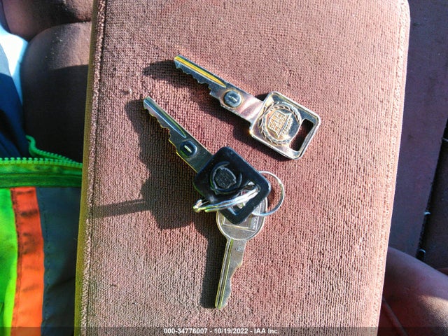 Cadillac Deville 1990 1G6CD5337L4250579 Image 3