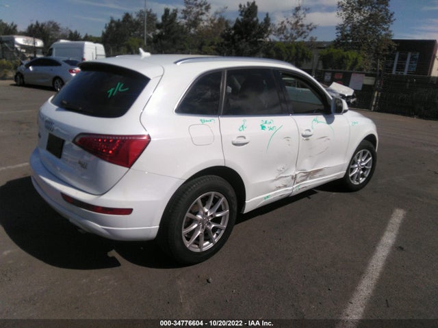 WA1CFBFP5BA107175 Audi Q5 2.0t Premium