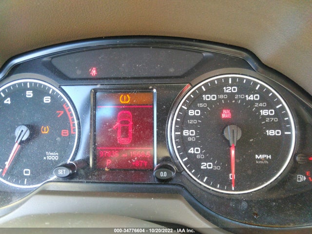 WA1CFBFP5BA107175 Audi Q5 2.0t Premium