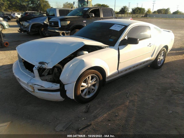 2008 FORD MUSTANG DELUXE/PREMIUM VIN: 1ZVHT80N385208681