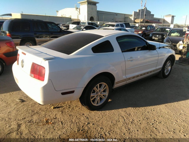 2008 FORD MUSTANG DELUXE/PREMIUM VIN: 1ZVHT80N385208681