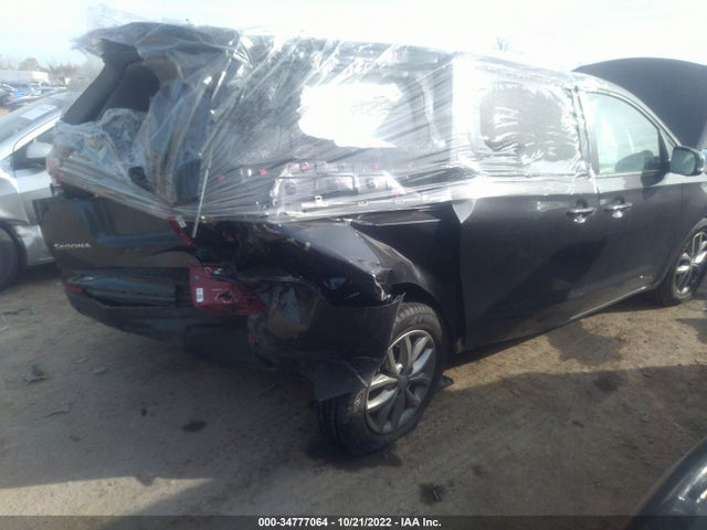 2020 Kia Sedona, VIN: KNDMB5C12L6591933