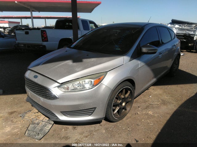 Ford FOCUS SE 2015 1FADP3K2XFL203908 Image 2