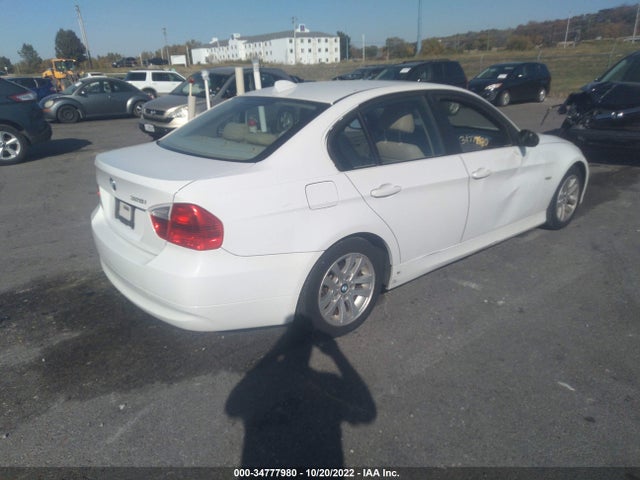 2007 BMW 3 SERIES 328I VIN: WBAVA33557KX79922