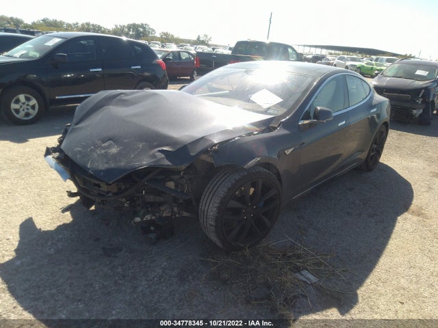 2016 Tesla Model S, VIN: 5YJSA1E26GF143861