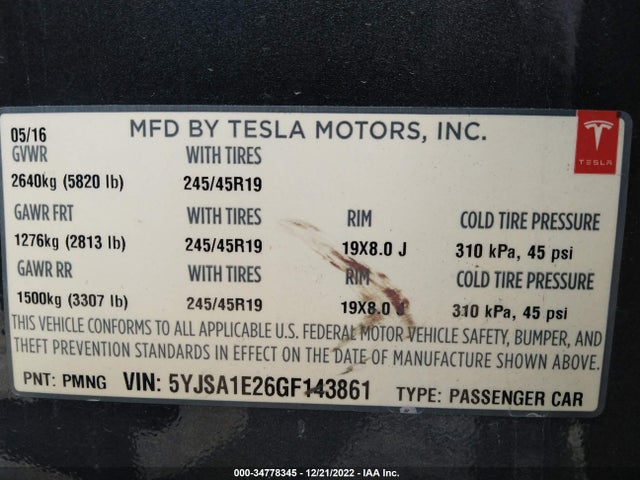 2016 Tesla Model S, VIN: 5YJSA1E26GF143861