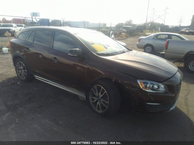 2018 Volvo V60, VIN: YV440MWK4J2053532