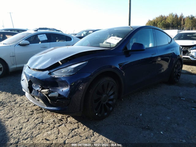 Tesla Model Y 2022 7SAYGDEF7NF372272 Image 2