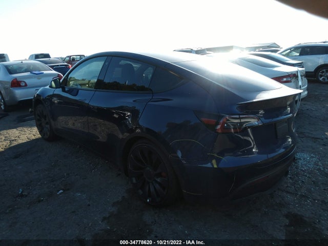 Tesla Model Y 2022 7SAYGDEF7NF372272 Image 3