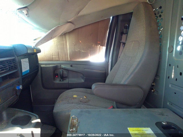 Chevrolet EXPRESS CARGO VAN 2014 1GCWGFCA1E1191832 Image 5