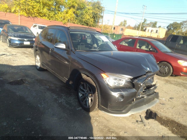 2015 BMW X1, VIN: WBAVL1C54FVY41225