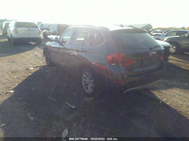 2015 BMW X1, VIN: WBAVL1C54FVY41225