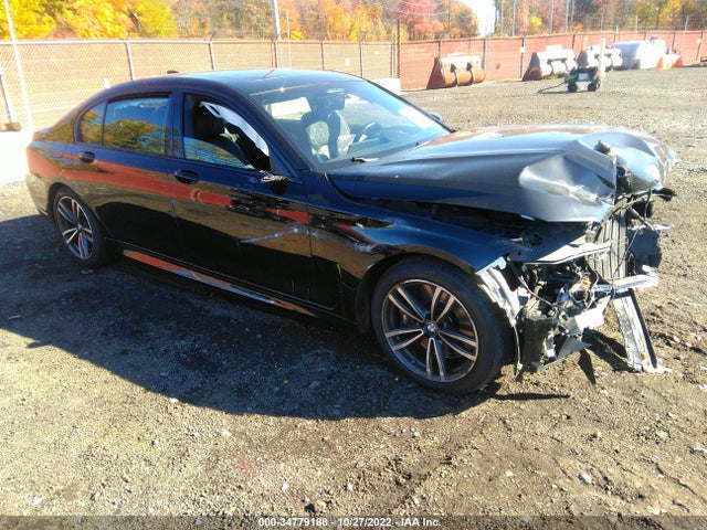 2022 BMW 7 Series, VIN: WBA7U2C01NCH39698