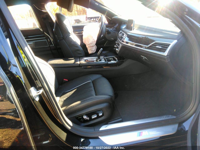 2022 BMW 7 Series, VIN: WBA7U2C01NCH39698