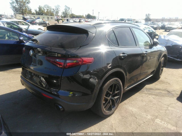 2020 Alfa Romeo Stelvio, VIN: ZASPAJAN7L7C89635