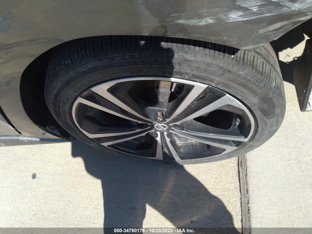 2021 NISSAN SENTRA SR VIN: 3N1AB8DV6MY292318