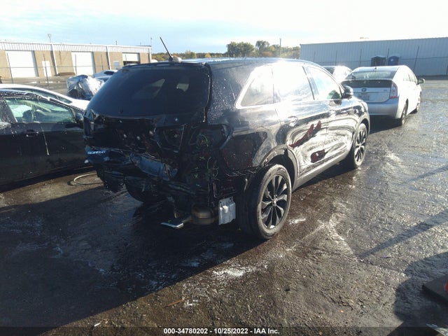 2020 Kia Sorento, VIN: 5XYPGDA56LG685261
