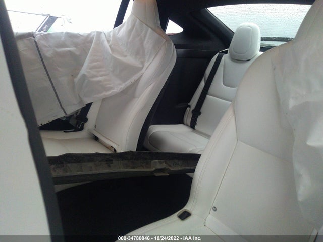 2018 Tesla Model X, VIN: 5YJXCBE44JF085845