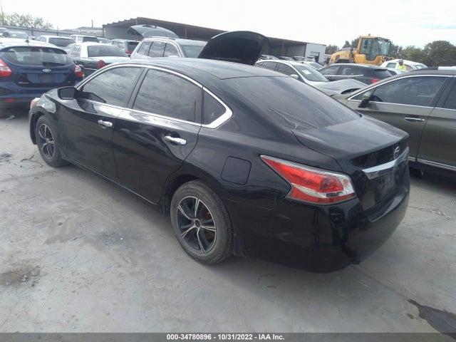 2015 Nissan Altima, VIN: 1N4AL3AP9FN868492