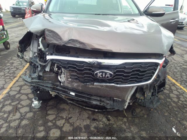 5XYPGDA58KG554850 KIA Sorento Lx V6