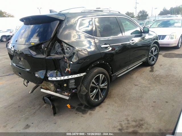 2017 Nissan Rogue, VIN: 5N1AT2MT2HC889840