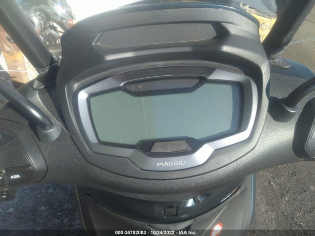 2022 PIAGGIO BV VIN: ZAPMD20U1N5000215