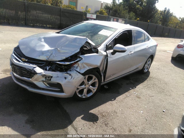 Chevrolet Cruze Premier 2017 1G1BF5SM7H7244924 Image 2
