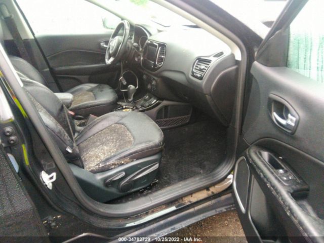 3C4NJDBB3KT840028 Jeep Compass