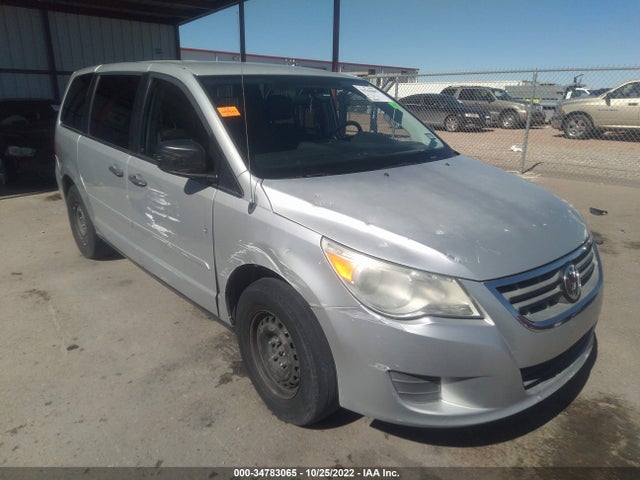 2010 2V4RW4D1XAR324537 main image