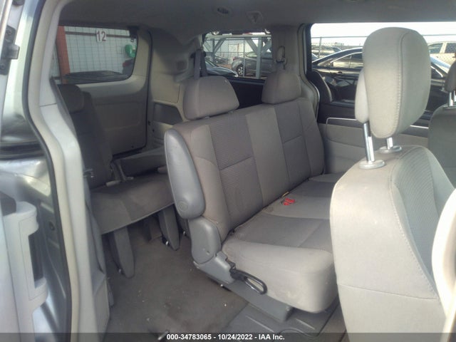 Volkswagen Routan S 2010 2V4RW4D1XAR324537 Image 9