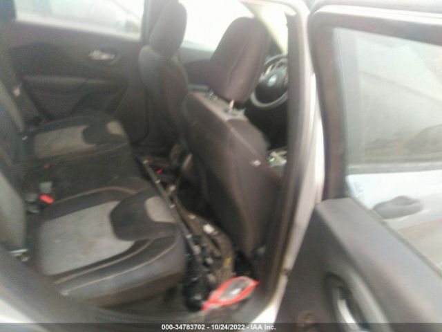 1C4PJLAB6FW701421 Jeep Cherokee Sport