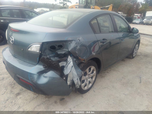 2011 MAZDA MAZDA3 I SPORT VIN: JM1BL1UF0B1365487