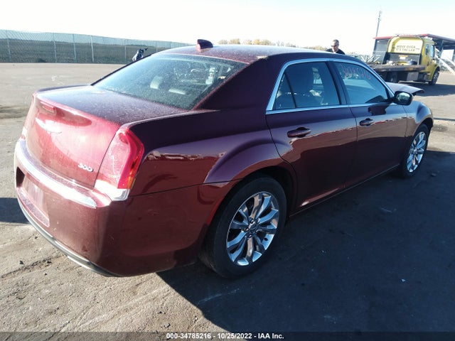 Chrysler 300 Limited 2015 2C3CCARGXFH923606 Image 4