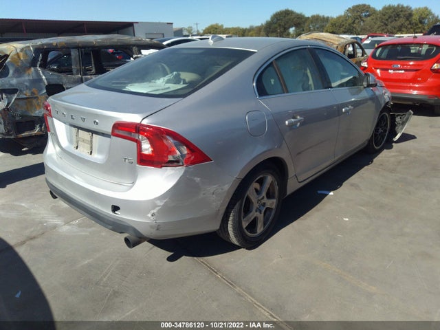 Volvo S60 T5 2012 YV1622FS3C2076520 Image 5