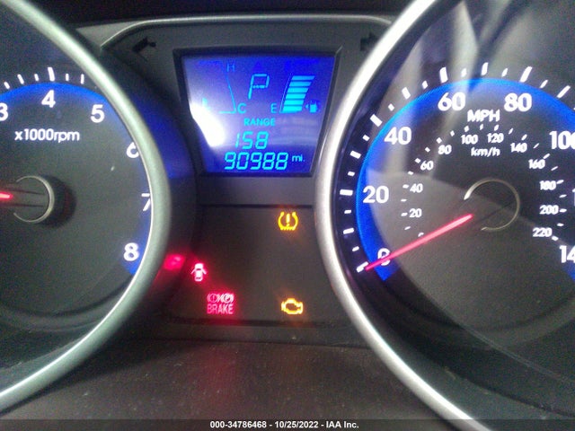 2015 Hyundai Tucson, VIN: KM8JTCAF0FU018804