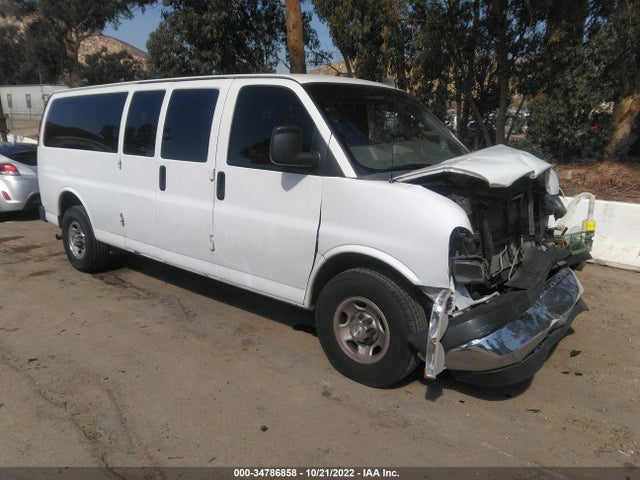 2018 1GAZGPFG8J1318257 main image