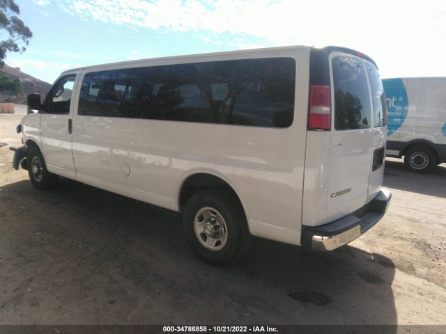 Chevrolet Express Passenger Lt 2018 1GAZGPFG8J1318257 Image 4