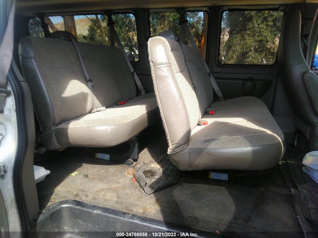 Chevrolet Express Passenger Lt 2018 1GAZGPFG8J1318257 Image 9