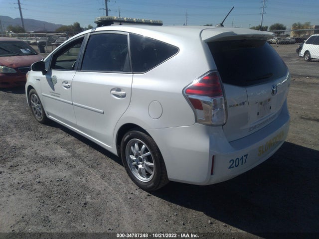 Toyota Prius V Two/five/three/four 2017 JTDZN3EU7HJ058876 Image 3