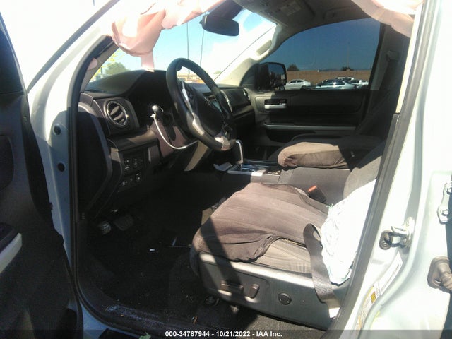 2018 Toyota Tundra, VIN: 5TFEY5F13JX235965