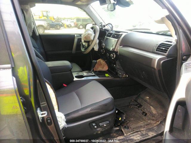 2022 Toyota 4Runner, VIN: JTEFU5JR7N5254058