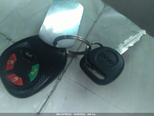GMC YUKON XL 2001 3GKFK16T51G204435 Image 3