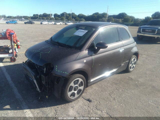 2017 Fiat 500e, VIN: 3C3CFFGE4HT575740