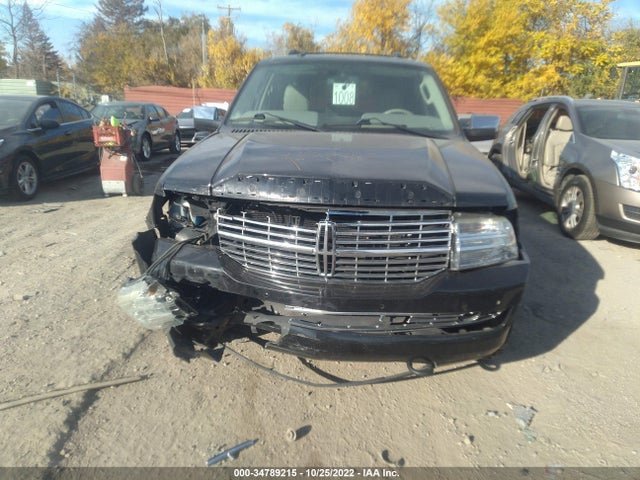 2014 Lincoln Navigator, VIN: 5LMJJ3J5XEEL08549