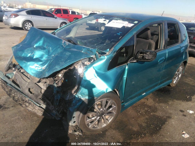 2013 HONDA FIT SPORT VIN: JHMGE8H59DC018238