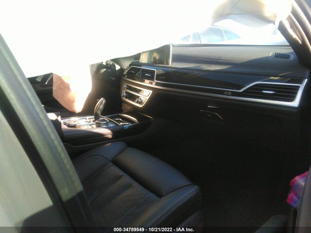 2022 BMW 7 Series, VIN: WBA7T2C06NCJ31420