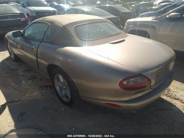 SAJGX2743VC011192 Jaguar XK8
