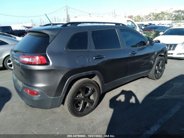 1C4PJLCB2JD595597 Jeep Cherokee Latitude