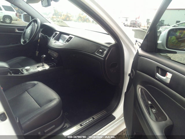 2014 Hyundai Genesis, VIN: KMHGC4DH6EU260766